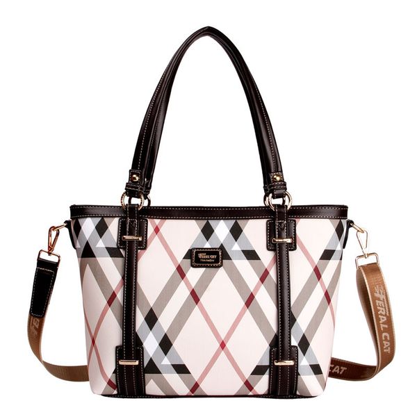 luxury women clutch bags travel duffel bag womens luggage bucket type black shoulder tote bag pvc vintage tote shopping bag
luxury women clutch bags travel duffel bag womens luggage bucket type black shoulder tote bag pvc vintage tote shopping bag
