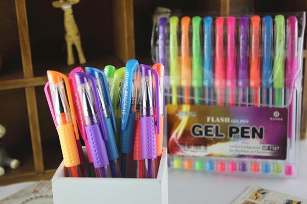 coloured pen 12 colors, color neutral pen, 0.7 card, fluorescent pen, flash water fountain pen
coloured pen 12 colors, color neutral pen, 0.7 card, fluorescent pen, flash water fountain pen