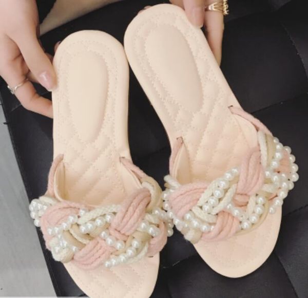 women flats slippers fashion brands genuine leather luxury metal chain cloth summer classic diamond lattice simple slippers, Black
women flats slippers fashion brands genuine leather luxury metal chain cloth summer classic diamond lattice simple slippers, Black