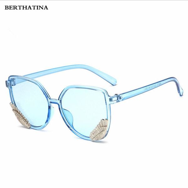 berthatina 2018 fashion cat eye sunglasses women cat eyes sun glasses lens with a pair of wings light weight sunglass for women, White;black
berthatina 2018 fashion cat eye sunglasses women cat eyes sun glasses lens with a pair of wings light weight sunglass for women, White;black