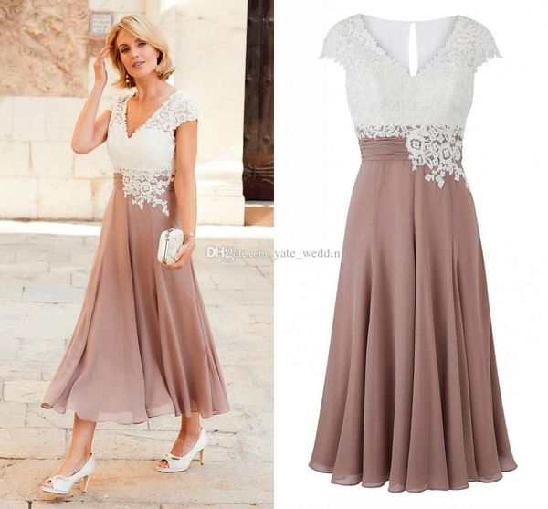 2018 mother of the bride dresses v neck cap sleeves appliques lace chiffon pleated tea length wedding guest dresses rose white black, Black;red
2018 mother of the bride dresses v neck cap sleeves appliques lace chiffon pleated tea length wedding guest dresses rose white black, Black;red