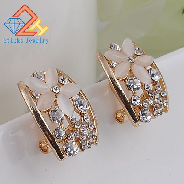 fashion clip earrings opal earrings simple style new hollow out earrings for women high quality, Silver
fashion clip earrings opal earrings simple style new hollow out earrings for women high quality, Silver