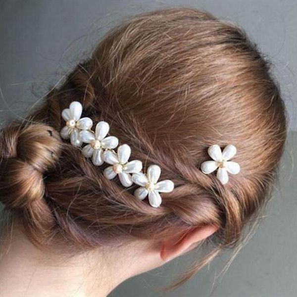 mengjiqiao 2018 korean new trendy bridal hair accessories simulated pearl flower hair clip for women fashion wedding hairpins, Golden;white
mengjiqiao 2018 korean new trendy bridal hair accessories simulated pearl flower hair clip for women fashion wedding hairpins, Golden;white