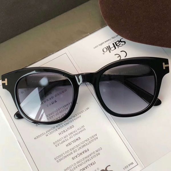 ft 0616 shiny black/smoke shaded sunglasses 616 sonnenbrille des lunettes de soleil designer sunglasses glasses new with box, White;black
ft 0616 shiny black/smoke shaded sunglasses 616 sonnenbrille des lunettes de soleil designer sunglasses glasses new with box, White;black