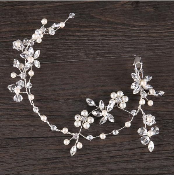 bridal crystal headwear, hand-made beads, wedding accessories, beautiful atmosphere, bridal accessories, Slivery;golden
bridal crystal headwear, hand-made beads, wedding accessories, beautiful atmosphere, bridal accessories, Slivery;golden