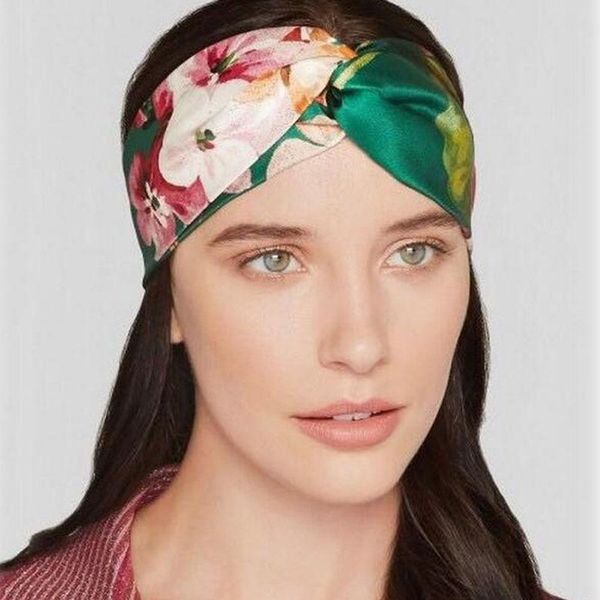 Summer Bohemian Silk Cross Headband With Elastic Hairband For Women Girl Retro Floral Turban Headwraps
Summer Bohemian Silk Cross Headband With Elastic Hairband For Women Girl Retro Floral Turban Headwraps
