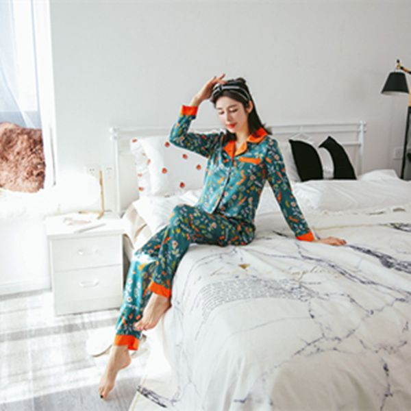 женщины пижамы набор весна осень с длинным рукавом мягкий шелк пижамы дамы главная clothe, Blue;gray
женщины пижамы набор весна осень с длинным рукавом мягкий шелк пижамы дамы главная clothe, Blue;gray