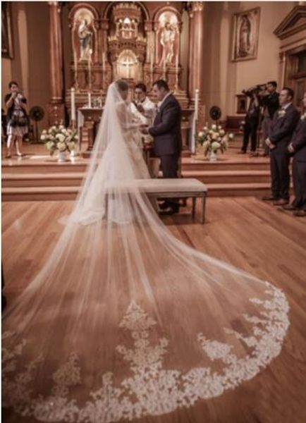 2018 new 3 meters one layer lace tulle long wedding veil new white ivory 3 m bridal veil with comb velos de novia, Black
2018 new 3 meters one layer lace tulle long wedding veil new white ivory 3 m bridal veil with comb velos de novia, Black
