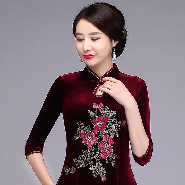 chinese national female shirt slim handmade button velvet leisure mandarin collar burgundy embroidery floral blouse -4xl, White
chinese national female shirt slim handmade button velvet leisure mandarin collar burgundy embroidery floral blouse -4xl, White