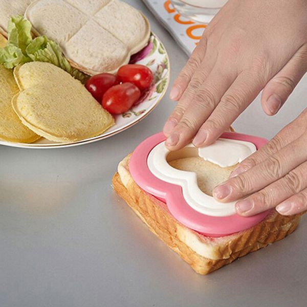 new arrival diy heart shape sandwich toast maker cake cookies lunch bread mould tool
new arrival diy heart shape sandwich toast maker cake cookies lunch bread mould tool