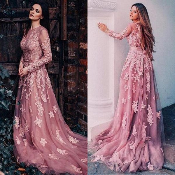 vintage long sleeve evening dresses sheer jewel neck lace appliques soft tulle prom party gowns with sash sweep train cut out keyhole back, Black;red
vintage long sleeve evening dresses sheer jewel neck lace appliques soft tulle prom party gowns with sash sweep train cut out keyhole back, Black;red