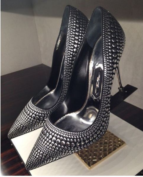 new shallow mouth pointed metal shoes fashion catwalk stage with female high-heeled dress shoes, Black
new shallow mouth pointed metal shoes fashion catwalk stage with female high-heeled dress shoes, Black