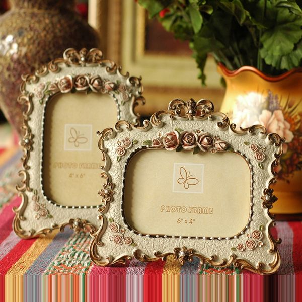 creative vintage flower pattern couple decoration frame 6 inch retro resin craft p frame home ornaments porta retrato gift
creative vintage flower pattern couple decoration frame 6 inch retro resin craft p frame home ornaments porta retrato gift