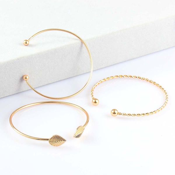 2018 new fashion simple 3-piece gold color leaf shape open cuff bangle for women/girlfriend/sister gift jewelry wholesale, Black
2018 new fashion simple 3-piece gold color leaf shape open cuff bangle for women/girlfriend/sister gift jewelry wholesale, Black