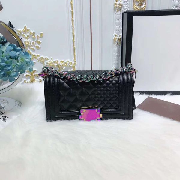 2018 New arrival women designer handbags famous luxury fashion bag messenger crossbody bags good quality leather
2018 New arrival women designer handbags famous luxury fashion bag messenger crossbody bags good quality leather