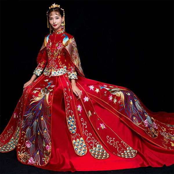 satin embroidered cheongsam vintage chinese long qipao dress vestido tradicional oriental dresses robe chinois wedding dress, Red
satin embroidered cheongsam vintage chinese long qipao dress vestido tradicional oriental dresses robe chinois wedding dress, Red