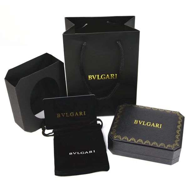 famous brand black jewelry boxes set bracelet necklace rings boxes with paper bags and certificate gift packing neckalace boxes, Black;white
famous brand black jewelry boxes set bracelet necklace rings boxes with paper bags and certificate gift packing neckalace boxes, Black;white