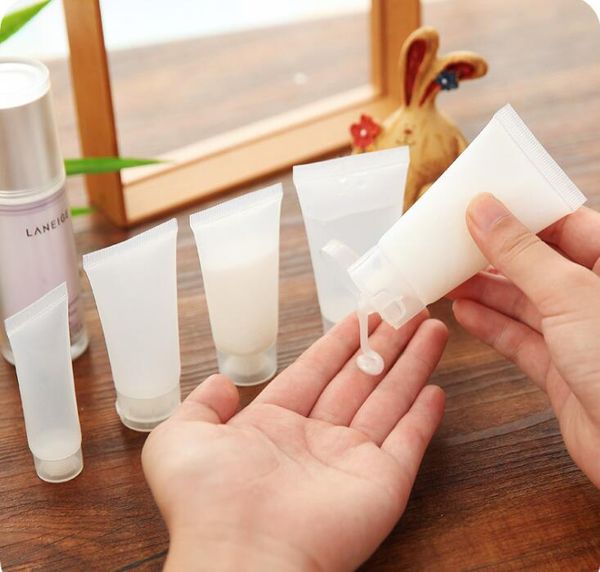 screw cap/flip cap empty portable travel tubes squeeze cosmetic containers cream lotion plastic bottles 15ml 20ml 30ml 50ml 100ml sn758
screw cap/flip cap empty portable travel tubes squeeze cosmetic containers cream lotion plastic bottles 15ml 20ml 30ml 50ml 100ml sn758