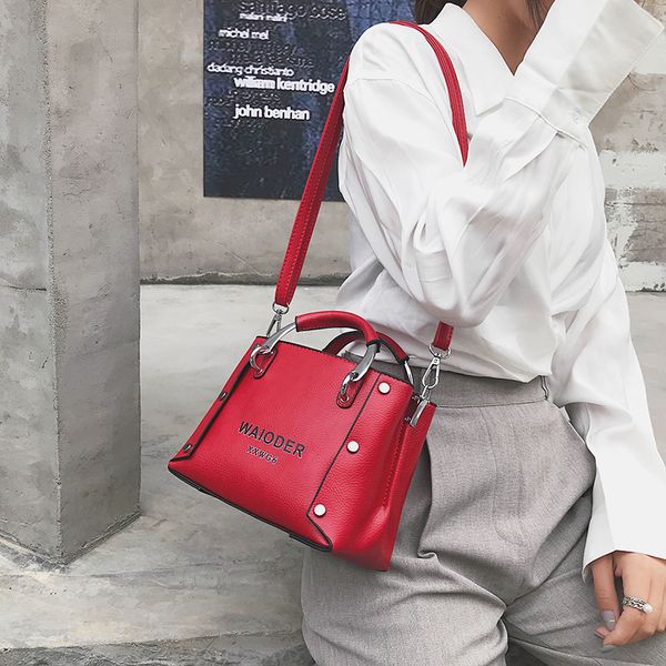 rivet messenger hand bags customize printing single strap bags for women shoulder bags from china wholesaler baoba xinxiu //9
rivet messenger hand bags customize printing single strap bags for women shoulder bags from china wholesaler baoba xinxiu //9