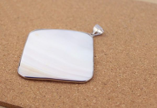 1pc 2014 new design brand natural white square shell necklaces pendants for jewelry making diy accessories charms f1122, Bronze;silver
1pc 2014 new design brand natural white square shell necklaces pendants for jewelry making diy accessories charms f1122, Bronze;silver