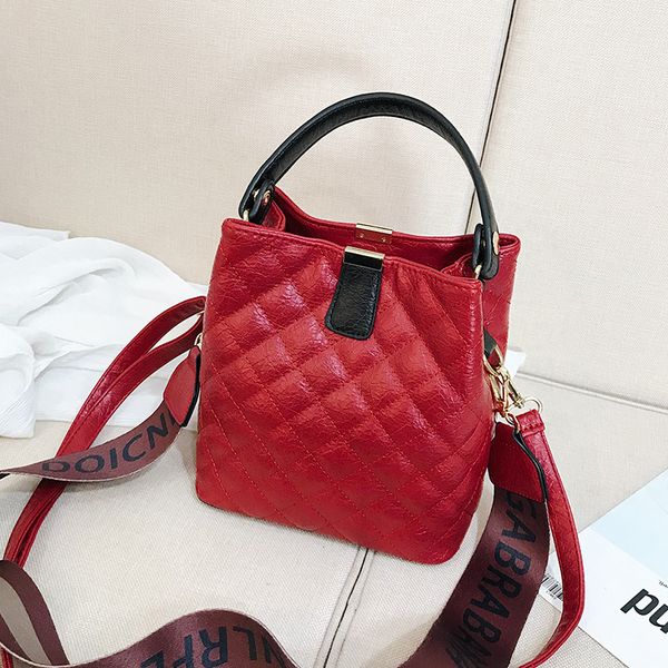 drawstring shoulder plaid bags famus designer women messenger wide strap bags yiwen wanggong /11
drawstring shoulder plaid bags famus designer women messenger wide strap bags yiwen wanggong /11
