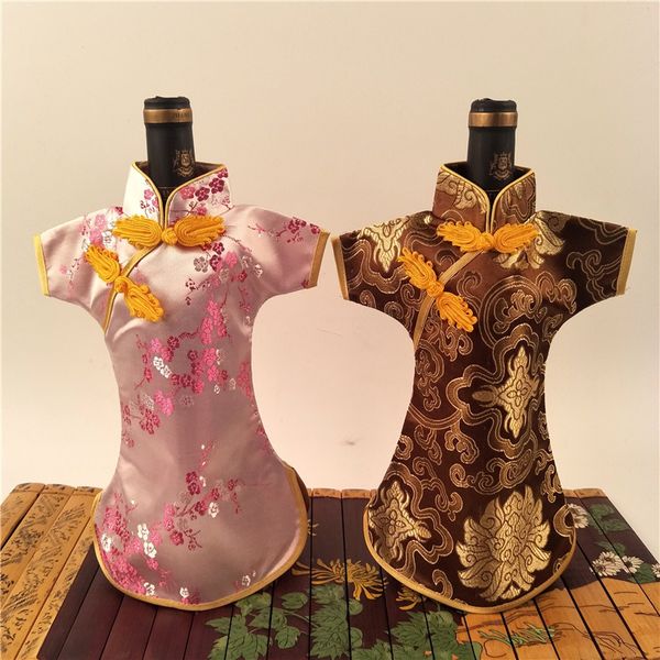 китайский стиль cheongsam рождественская бутылка крышка сумки вина таблицы украшения шелк парчи бутылки вина одежда оптовая 50 шт. / лот
китайский стиль cheongsam рождественская бутылка крышка сумки вина таблицы украшения шелк парчи бутылки вина одежда оптовая 50 шт. / лот