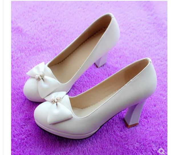 send 2018 spring and autumn new style korean low help single shoes coarse heel high heel round head shallow mouth waterproof tabl, Black
send 2018 spring and autumn new style korean low help single shoes coarse heel high heel round head shallow mouth waterproof tabl, Black
