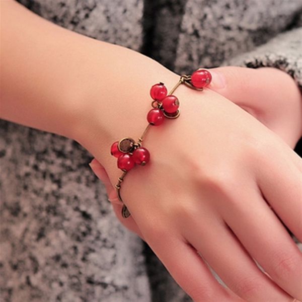 sl030 new fashion vintage sweet cute coin red cherry charm chain bracelet & bangle for women jewelry gift mujer pulseras, Golden;silver
sl030 new fashion vintage sweet cute coin red cherry charm chain bracelet & bangle for women jewelry gift mujer pulseras, Golden;silver