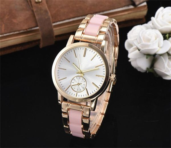 Woman style Quartz wrist Watch Famous Luxury Rome number scale Dial New style concise classic style Women Watch Steel Strip Watches
Woman style Quartz wrist Watch Famous Luxury Rome number scale Dial New style concise classic style Women Watch Steel Strip Watches