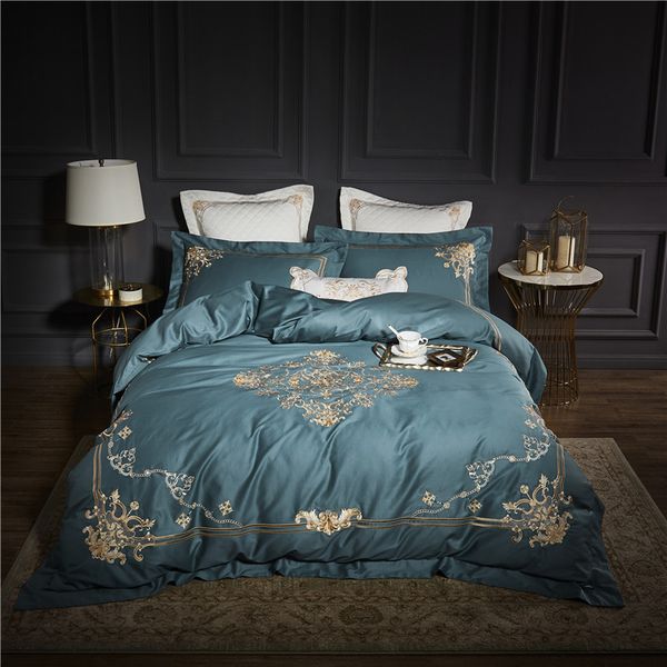 2018 blue pink luxury golden royal embroidery 80s egyptian cotton 4/6pcs bedding set duvet cover bed sheet bed linen pillowcases
2018 blue pink luxury golden royal embroidery 80s egyptian cotton 4/6pcs bedding set duvet cover bed sheet bed linen pillowcases