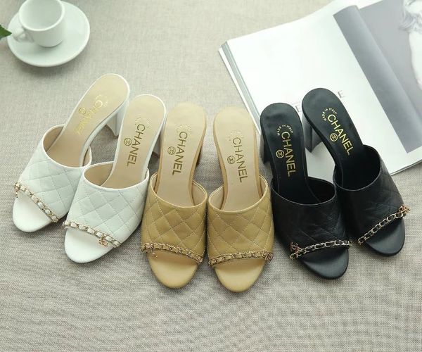 Top Quality Luxury Letter Leather Chain Plaid Leather High Heel sandals Lambskin leather Fashion Woman Thick heels Shoes slippers With Box
Top Quality Luxury Letter Leather Chain Plaid Leather High Heel sandals Lambskin leather Fashion Woman Thick heels Shoes slippers With Box