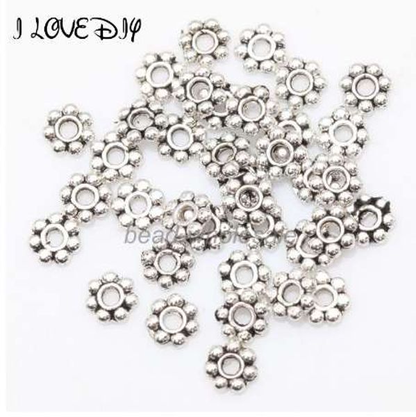 1000pcs tibetan silver flower spacer beads round metal daisy wheel spacers 4mm for jewelry making, Black
1000pcs tibetan silver flower spacer beads round metal daisy wheel spacers 4mm for jewelry making, Black