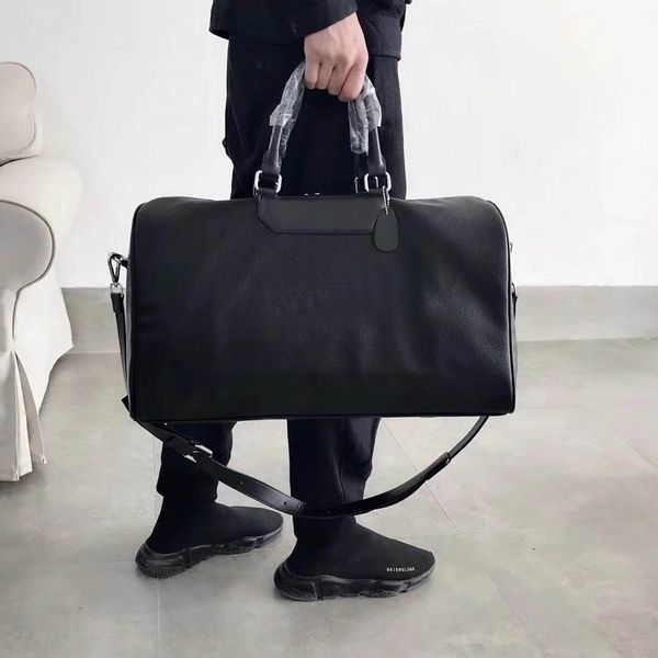 

бесплатная доставка мужчины дорожные сумки мода плеча сумку спортивная сумка ручной клади 50 см женщины мужчины сумка keepall саквояж