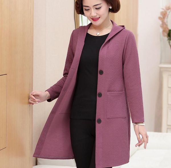 mom spring coat windbreaker 2018 new middle-aged women's arder coat, Tan;black 
mom spring coat windbreaker 2018 new middle-aged women's arder coat, Tan;black