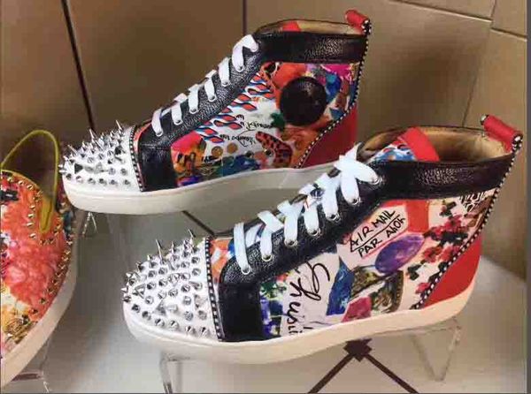 Sapatos ocasionais topluxurybrand 
Sapatos ocasionais topluxurybrand