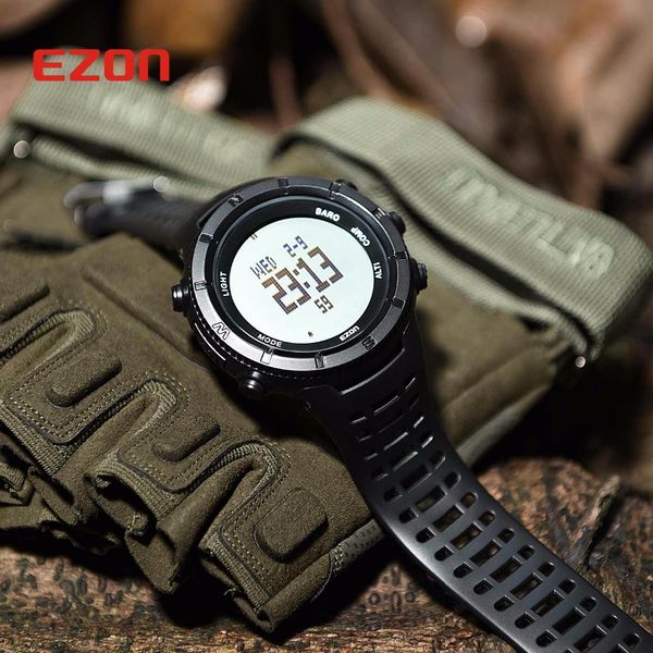 

ezon altimeter barometer thermometer compass weather forecast outdoor men digital watches sport hours climbing hiking wristwatch, Slivery;brown