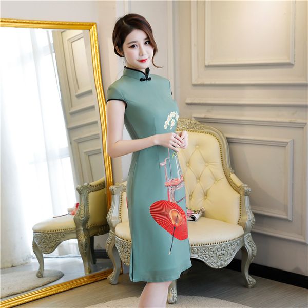 2018 spring and summer short dress slim thin silk cheongsam wholesale short sleeve green cheongsam double silk fold a word, Red
2018 spring and summer short dress slim thin silk cheongsam wholesale short sleeve green cheongsam double silk fold a word, Red