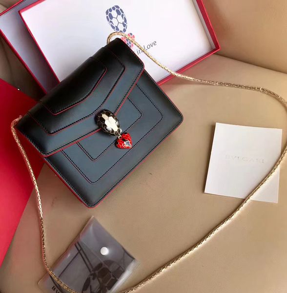 Women luxury brand name famous fashion designer bags genuine soft sheep leather messenger crossbody chain bag snake head decoration
Women luxury brand name famous fashion designer bags genuine soft sheep leather messenger crossbody chain bag snake head decoration