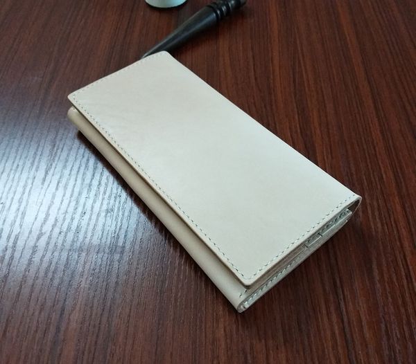 бесплатная доставка высокое качество специальных навыков ручной швейной природы натуральная кожа длинный кошелек кошелек с длинной дизайнерс, Red;black
бесплатная доставка высокое качество специальных навыков ручной швейной природы натуральная кожа длинный кошелек кошелек с длинной дизайнерс, Red;black