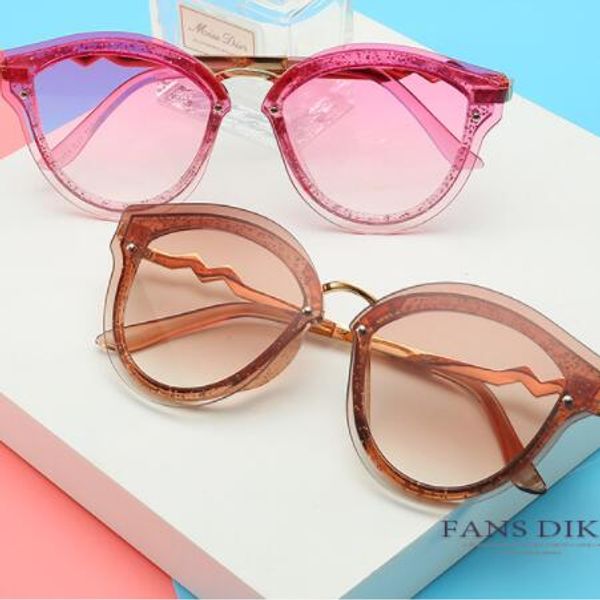new sun glasses ladies fashion sunglasses for ladies drive sun glasses winter color sunshades ing, White;black
new sun glasses ladies fashion sunglasses for ladies drive sun glasses winter color sunshades ing, White;black