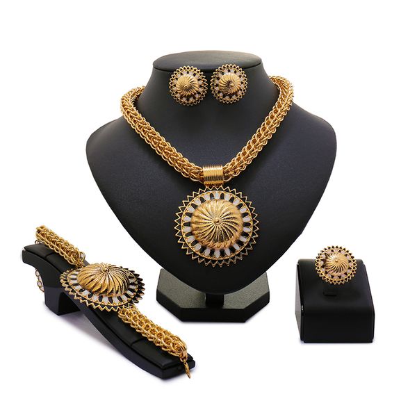 africa jewelry sets charming fashion dubai woman gold-color trendy classic rose designs costume jewelry set, Silver
africa jewelry sets charming fashion dubai woman gold-color trendy classic rose designs costume jewelry set, Silver