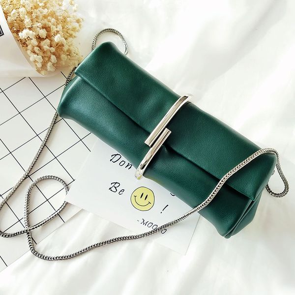 ladies evening clutch bags fashion solid female one shoulder small chain bag 2017 genuine leather women bag
ladies evening clutch bags fashion solid female one shoulder small chain bag 2017 genuine leather women bag