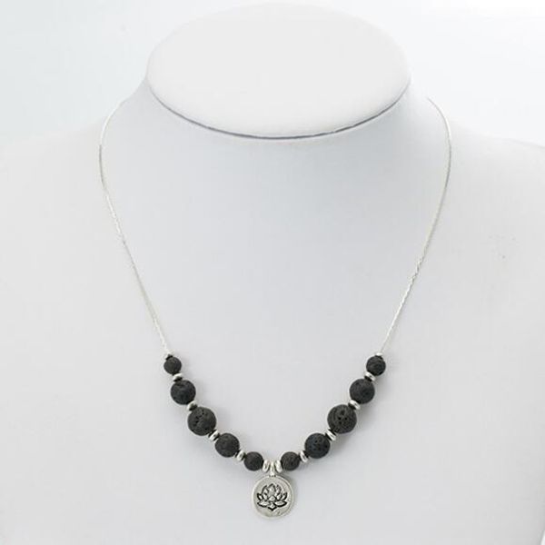new lava-rock bead beaded necklaces aromatherapy essential oil diffuser necklaces natural black lava/amethyst/red agate yoga jewelry, Silver
new lava-rock bead beaded necklaces aromatherapy essential oil diffuser necklaces natural black lava/amethyst/red agate yoga jewelry, Silver