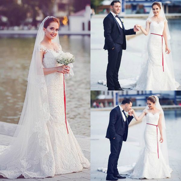 charming mermaid wedding dress full lace applique capped scoop sheer sweep train bridal gowns wedding dresses, White
charming mermaid wedding dress full lace applique capped scoop sheer sweep train bridal gowns wedding dresses, White
