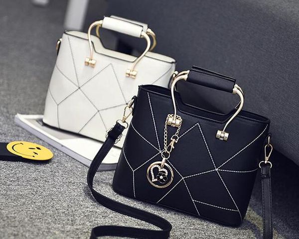 female bags korean version of the stereotyped sweet fashion handbags messenger shoulder bag ship
female bags korean version of the stereotyped sweet fashion handbags messenger shoulder bag ship
