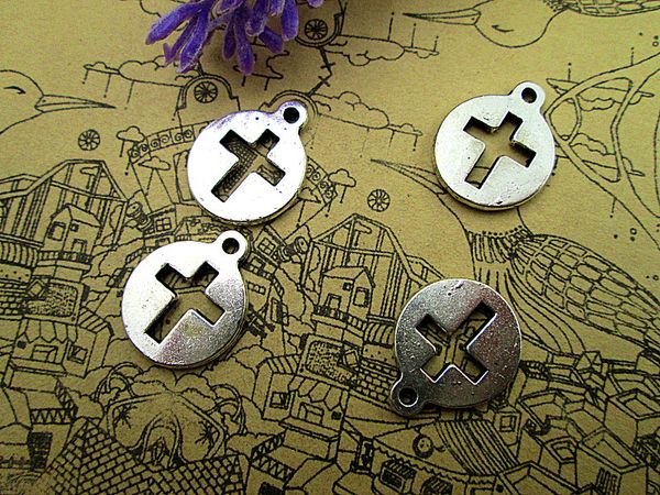 60pcs- antique tibetan silver cross charms pendants, diy supplies, jewelry making 17x15mm, Bronze;silver
60pcs- antique tibetan silver cross charms pendants, diy supplies, jewelry making 17x15mm, Bronze;silver