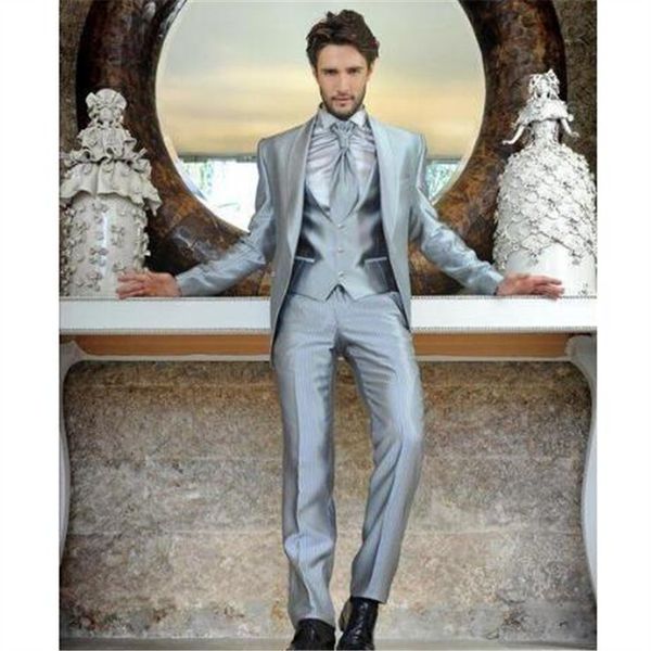 slim fit silver stain men suits groom tuxedos custom made wedding formal bridegroom suit 3pieces (jacket+pants+tie) for man, White;black
slim fit silver stain men suits groom tuxedos custom made wedding formal bridegroom suit 3pieces (jacket+pants+tie) for man, White;black