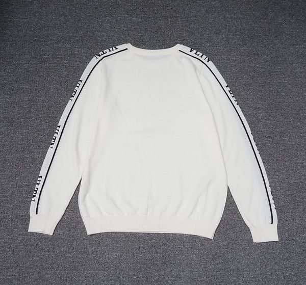 Высокое качество зима хлопок свитер письма печати высокое качество улицы черный 
Высокое качество зима хлопок свитер письма печати высокое качество улицы черный