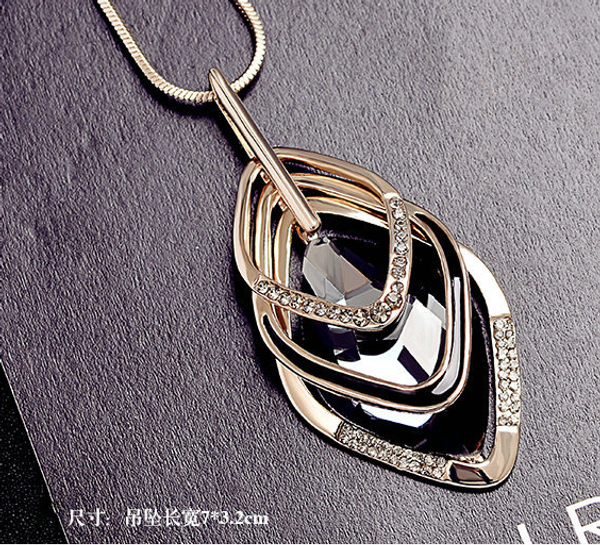 long crystal multilayer pendant necklace autumn and winter wild snake bone sweater chain, Silver
long crystal multilayer pendant necklace autumn and winter wild snake bone sweater chain, Silver
