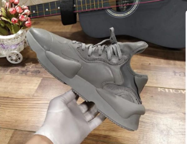 2018 new y 3 kaiwa chunky men women ca ual hoe luxuriou fa hion yellow black red white y3 boot neaker 165
2018 new y 3 kaiwa chunky men women ca ual hoe luxuriou fa hion yellow black red white y3 boot neaker 165